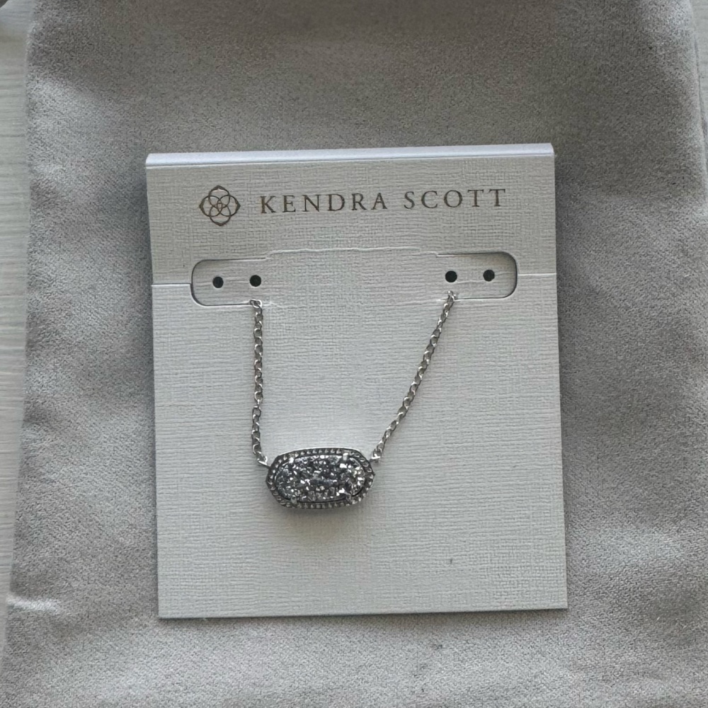 Kendra Scott Silver Pendant Necklace